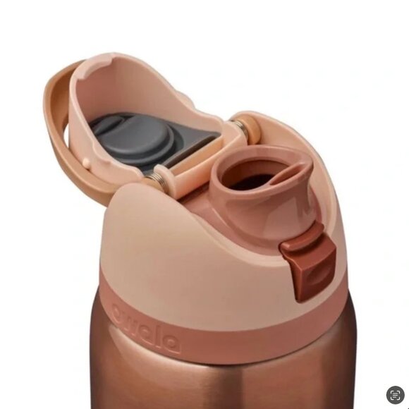 Owala Holiday Rose Gold Insulated Water Bottle 32 oz - Picture 2 of 3